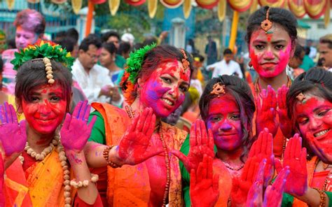 why holi is celebrated in india.